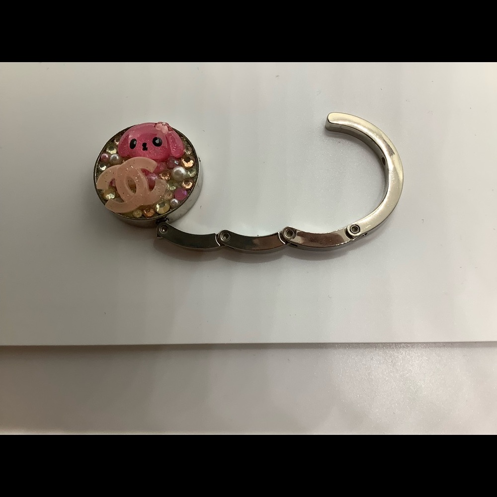 Purse Holder